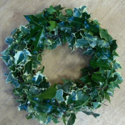 Handmade natural wreath - A wreath made with no foam, plastics or wires to hold it together making it totally biodegradable. We use only seasonal foliage for a lovely door or table wreath